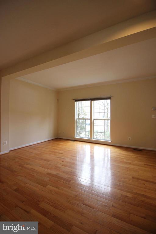 Building Photo - 9973 Shortbread Way