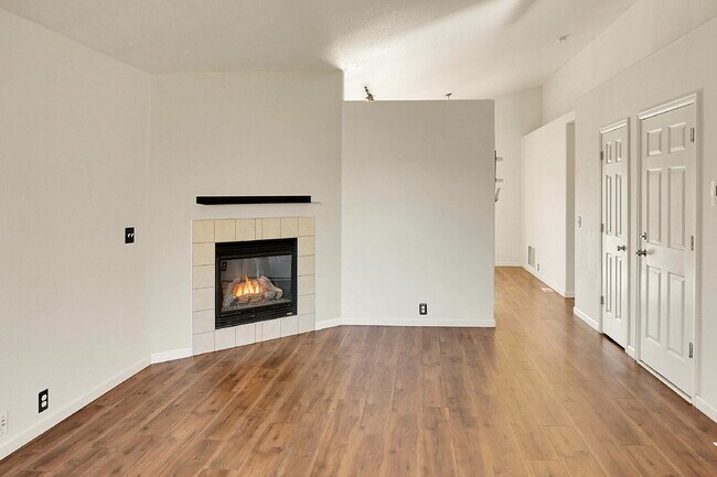 Building Photo - $2,025 - 3 Bed, 2 Bath Home in Fountain with Central AC, Laundry, and Fenced in Yard