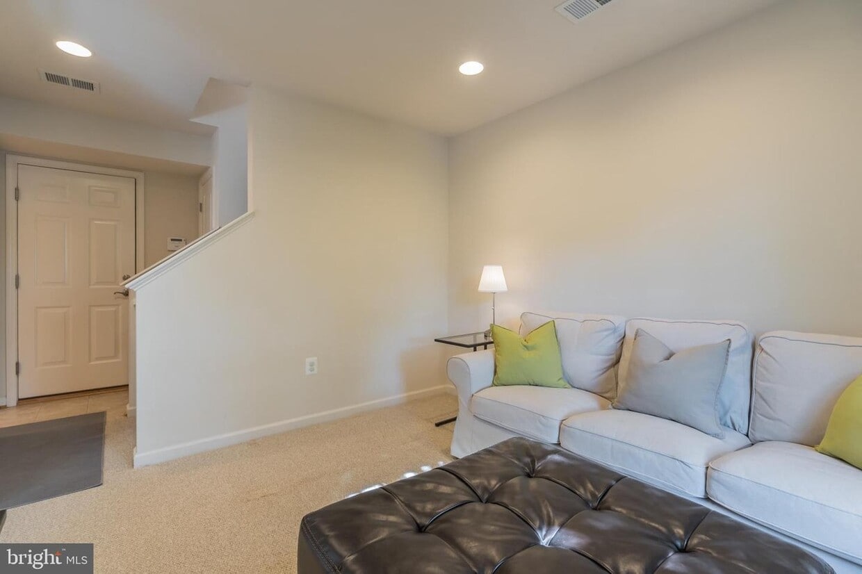 Living area - 110 Washington St