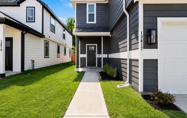 Building Photo - 13617 Brook Trout Dr