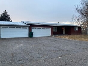 Building Photo - 620 S 500 W
