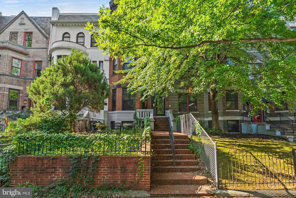 Primary Photo - 1312 Euclid St NW