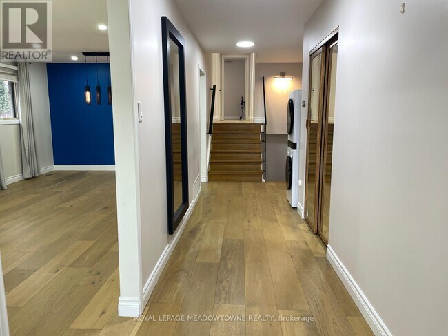 Photo du bâtiment - 468 Gowland CR