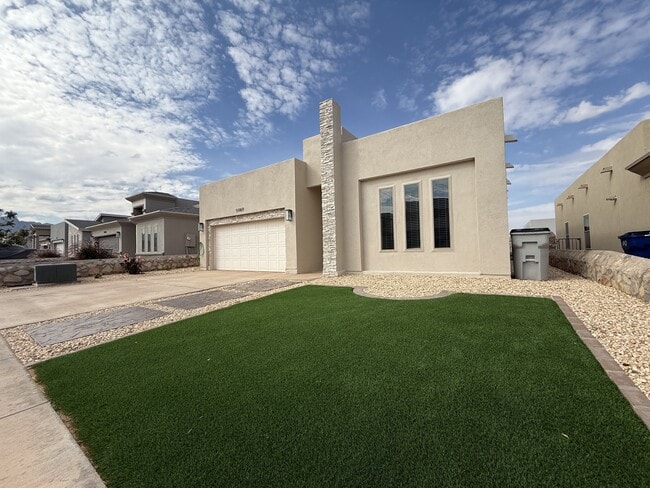 Building Photo - 51069 Purple Mat Ave