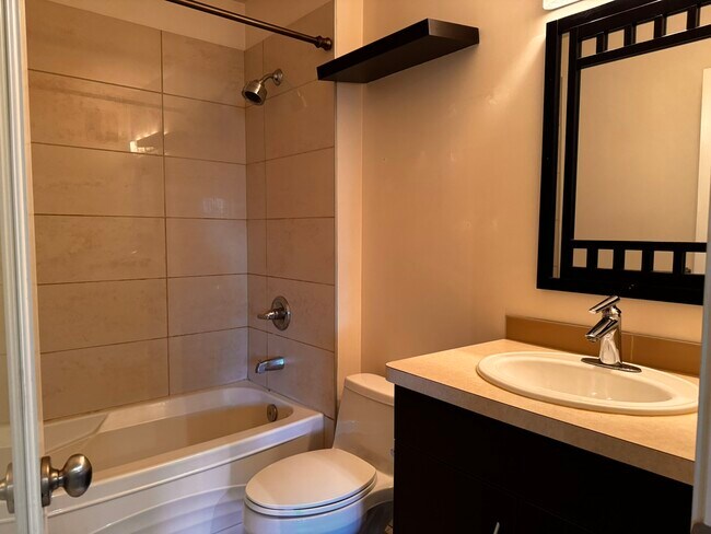 Photo du bâtiment - 417-417 Vancouver St