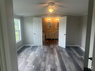 Building Photo - 1410 Elias Ln