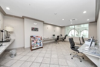 Building Photo - 10327 Termini-San Luis Pass Rd