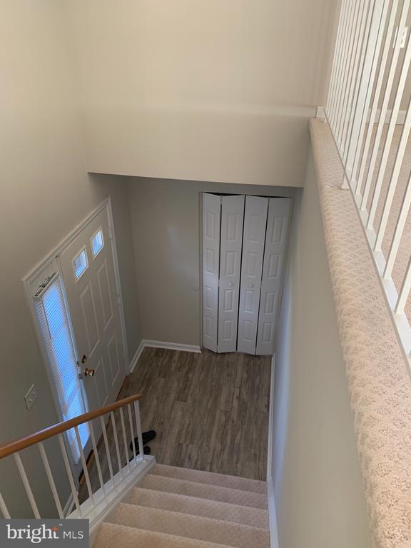Building Photo - 7575 Belle Grae Dr