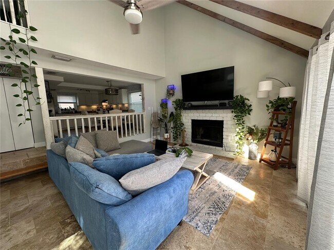 Foto del edificio - 4517 Groveland Ave