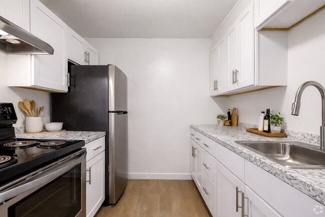 Renovated - Kitchen - The Boulders