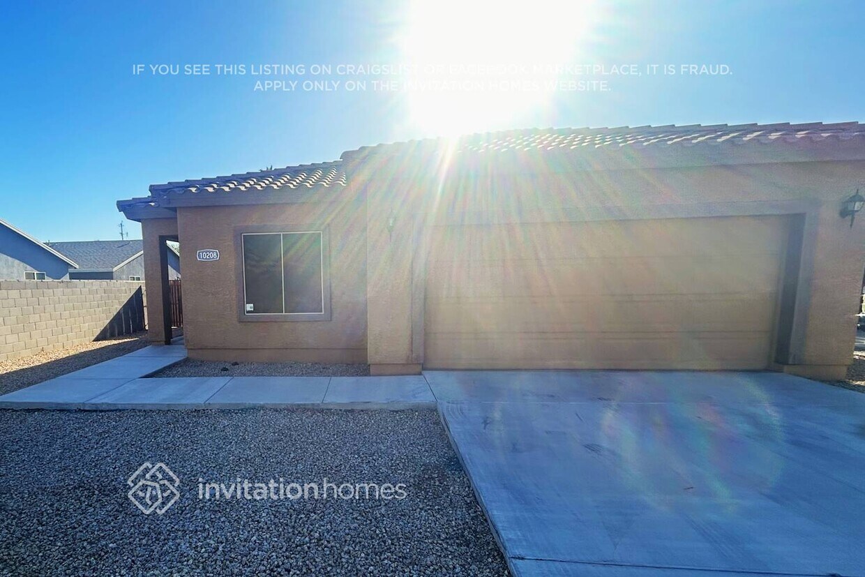 Primary Photo - 10208 N 89th Ave