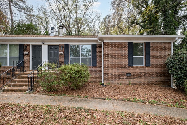 Building Photo - 6024 Olinda St