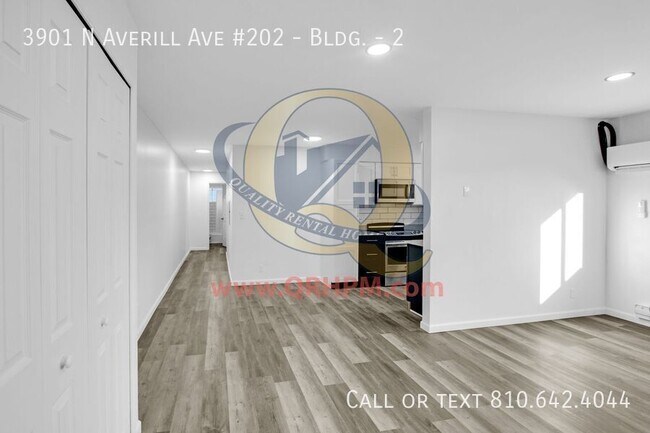 Foto del edificio - 3901 N Averill Ave