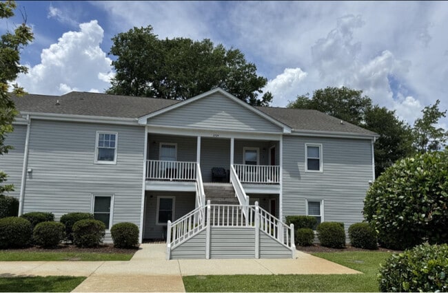 Photo - 2724 S 17th St Apartment