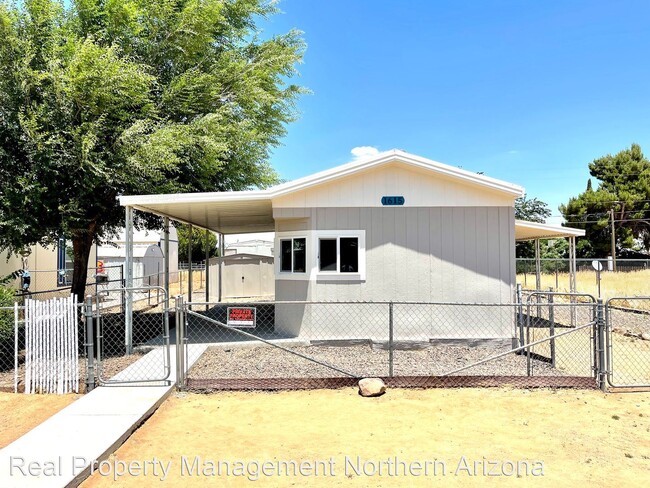 Building Photo - 2 br, 1 bath House - 1615 E. Devlin Ave.