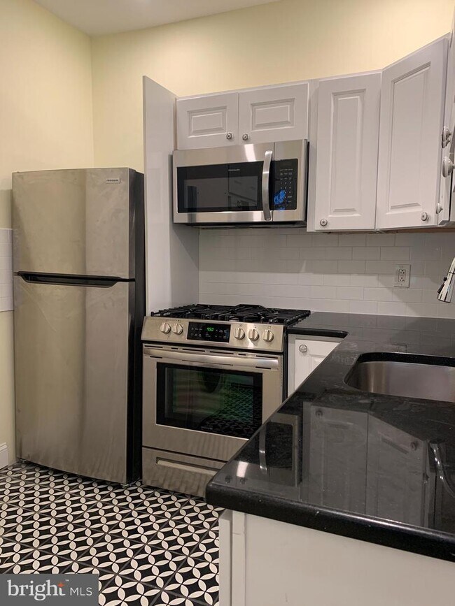 Foto del edificio - 315 Winona St