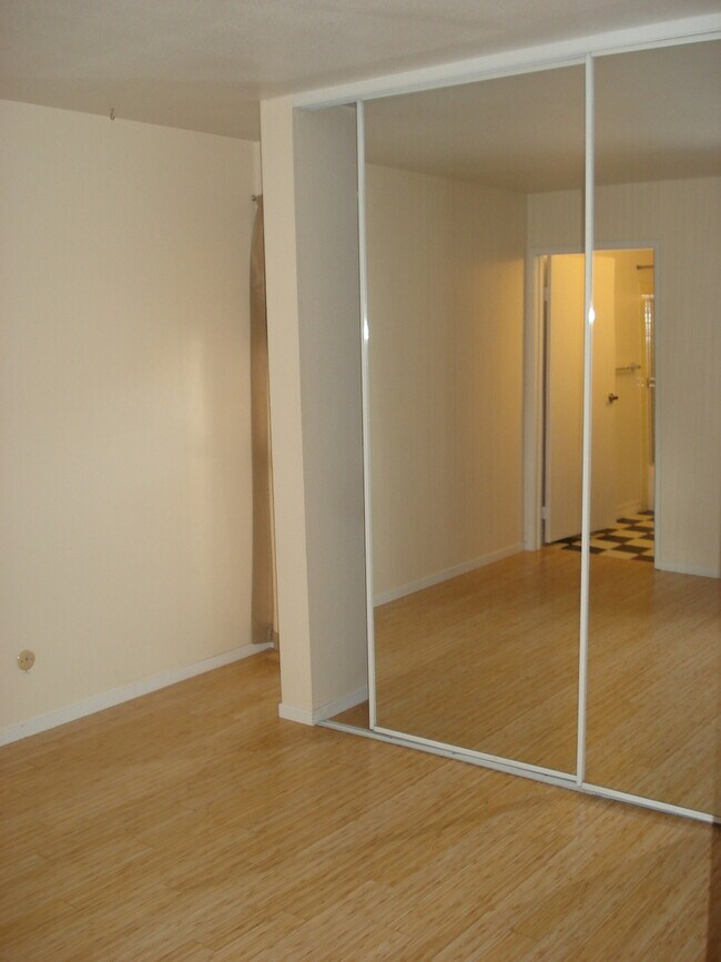 Foto del edificio - Cashill Condo