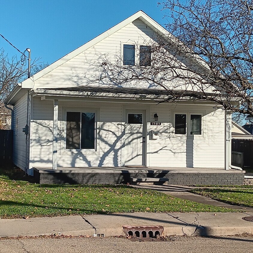 Primary Photo - 1503 Pulaski St