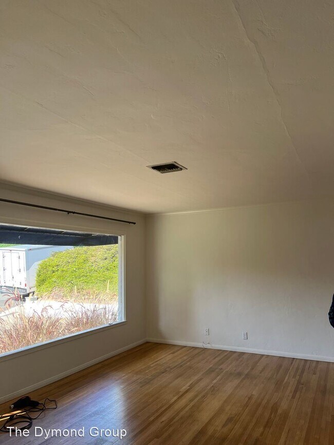 Building Photo - 3 br, 2 bath House - 4519 Mataro Drive