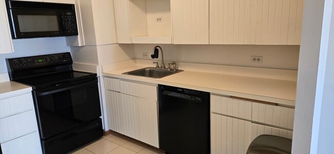 Foto del edificio - 1636 N Wells St