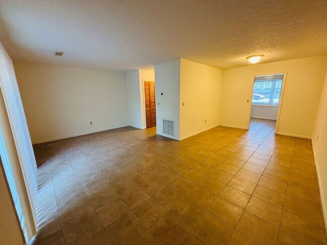 Foto del edificio - 1710 Emerald St