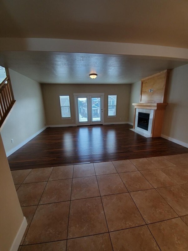 Foto del edificio - 1049 Quarry View Way
