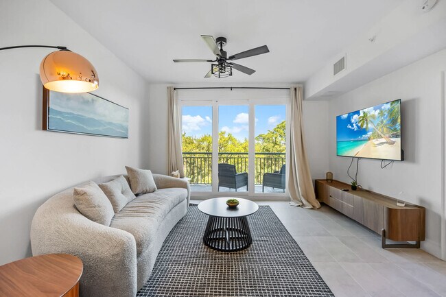 Building Photo - 605 Kemp St