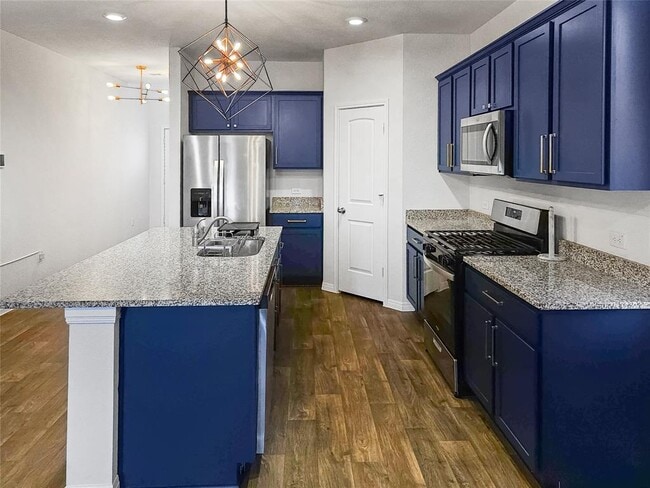 Building Photo - 410 Inks Ln