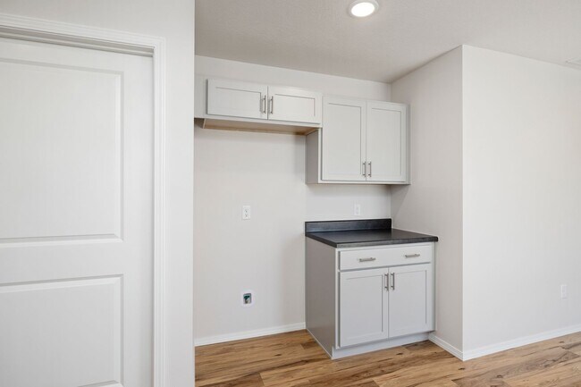 Foto del edificio - 3 Bedroom Rental with Fence!