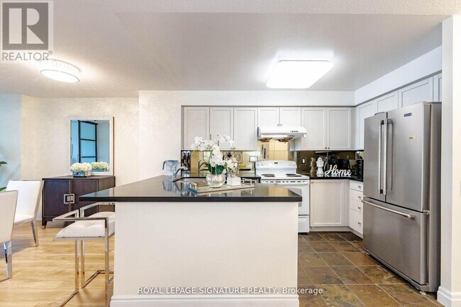 Photo du bâtiment - 21 Hillcrest Ave