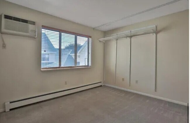 Building Photo - 7610 York Ave S #3310