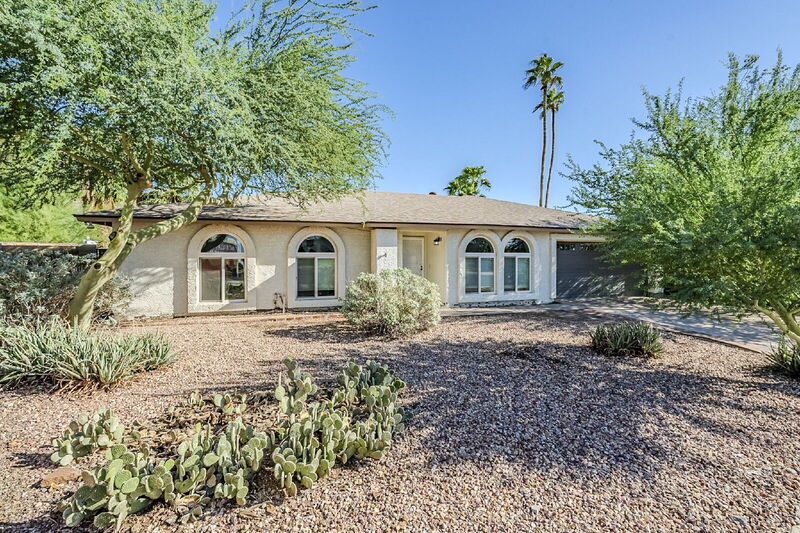 Foto principal - 10207 S 43rd Pl