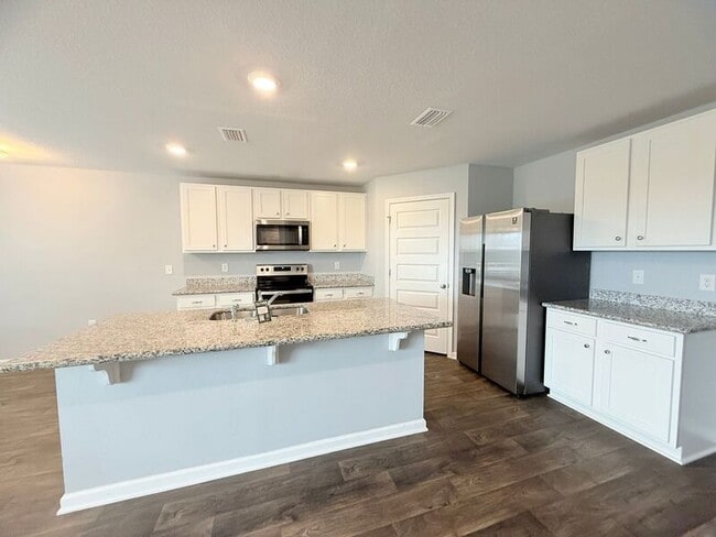 Building Photo - 5565 Galahad Trl
