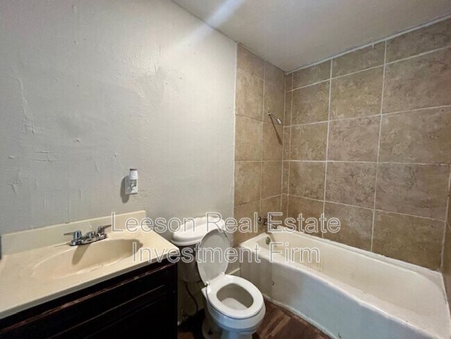 Foto del edificio - 7041 Penny St