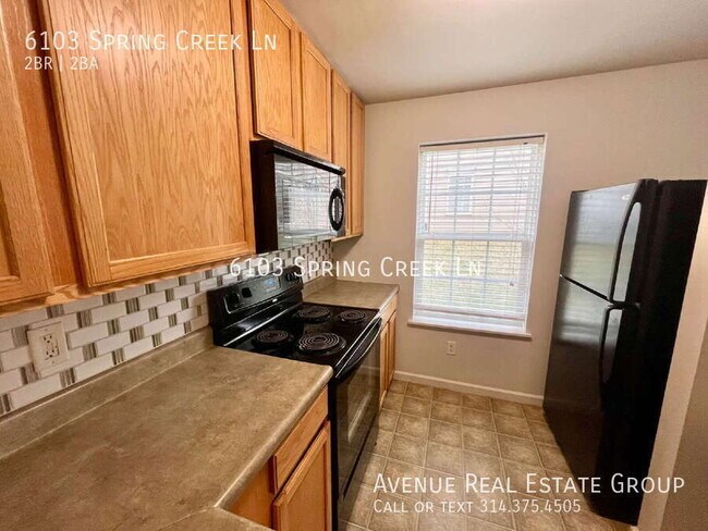 Foto del edificio - 6103 Spring Creek Ln