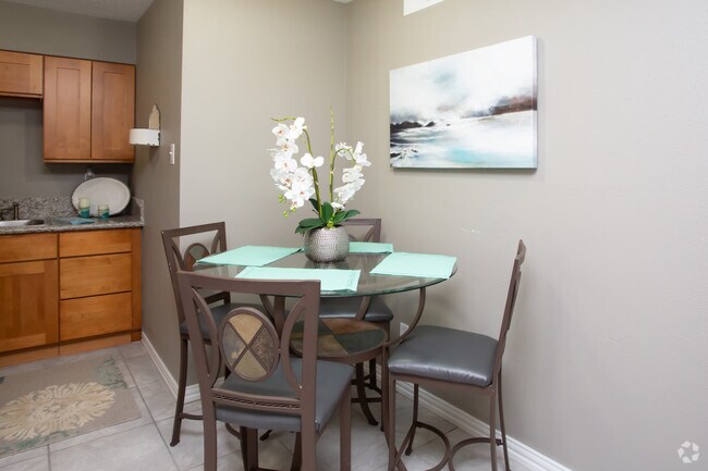 2 habitaciones 1 baño - Western Oaks