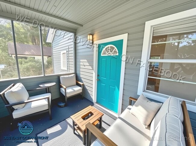 Building Photo - Amazing 4 bedroom / 1 bathroom home availa...