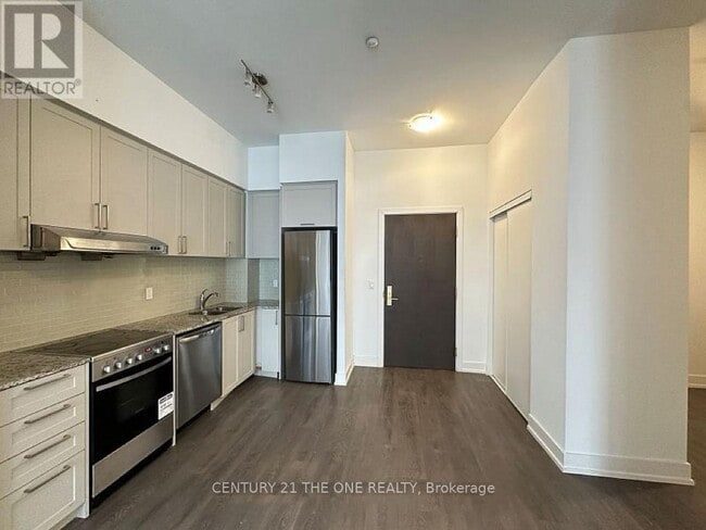 Building Photo - 268 Buchanan Dr