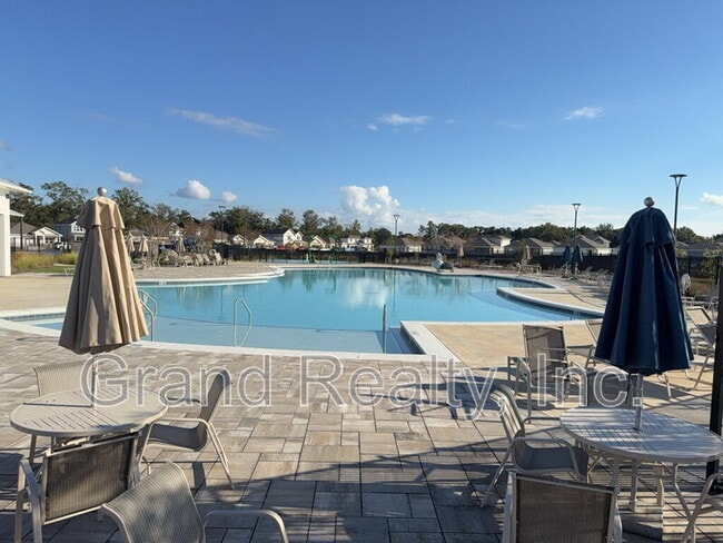 Foto del edificio - 4852 Canvasback Blvd