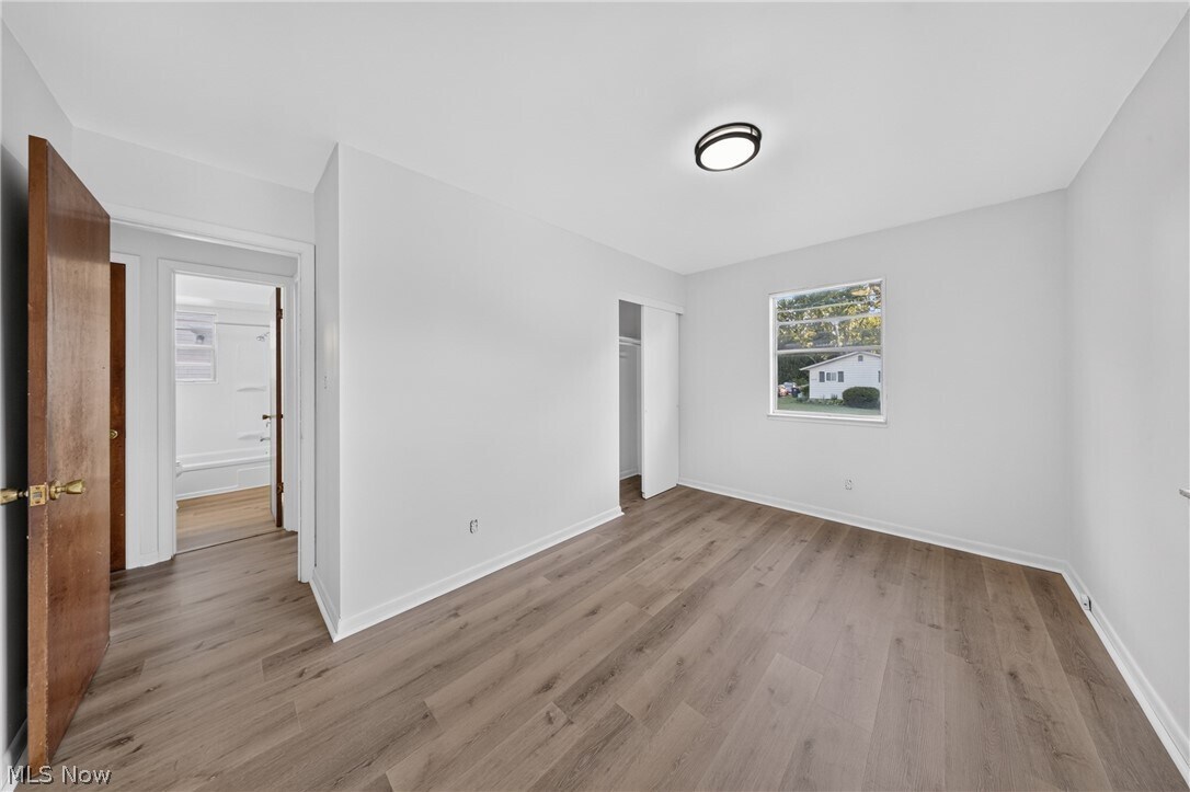 Foto del edificio - 1095 St Michaels Ave