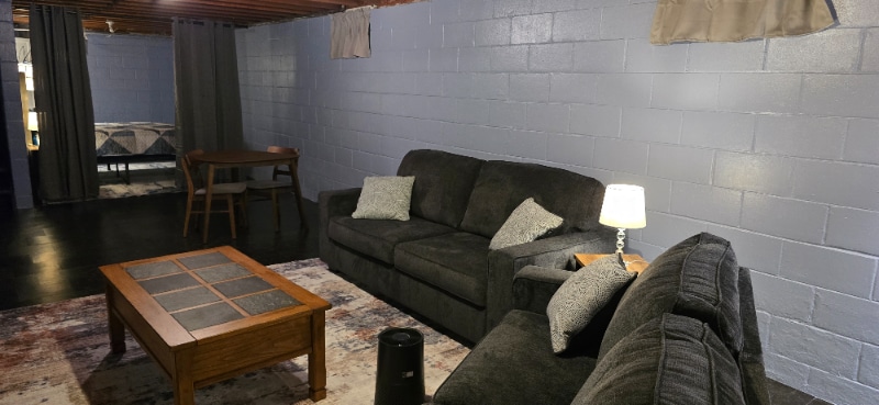 Foto principal - 1320 Marion Ave