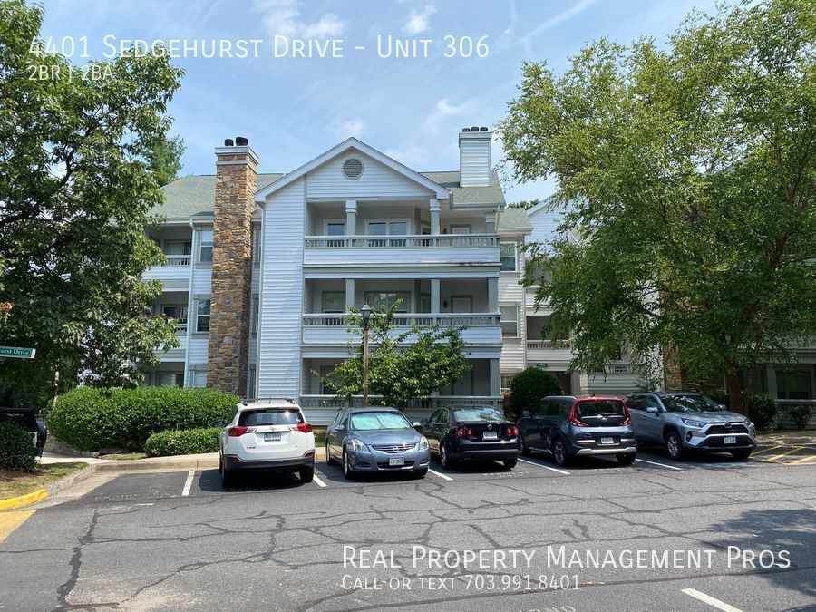 4401 Sedgehurst Dr Unit 306, Fairfax, VA 22033 Condo for Rent in