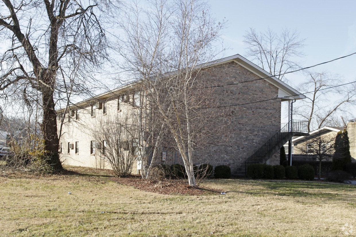 Building Photo - 4802 Paramount St