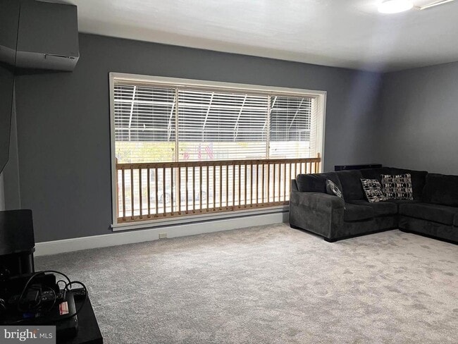 Building Photo - 27 N Hanover St