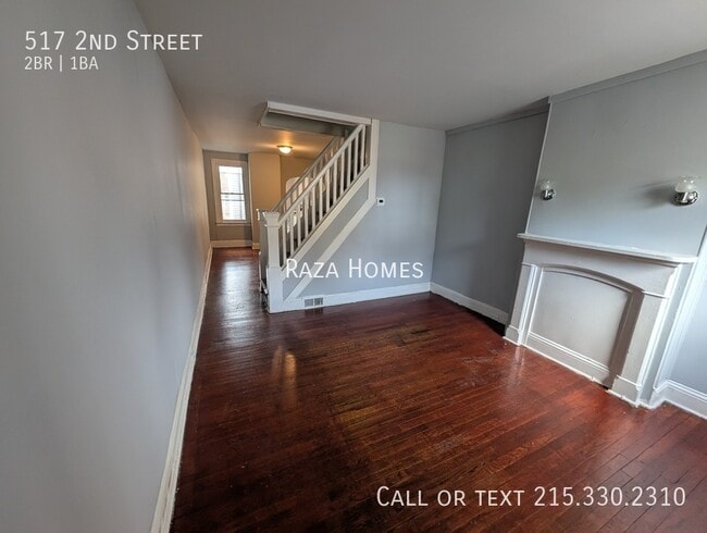 Building Photo - 517 2nd Street-