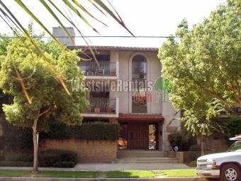 Primary Photo - 439 S Catalina Ave