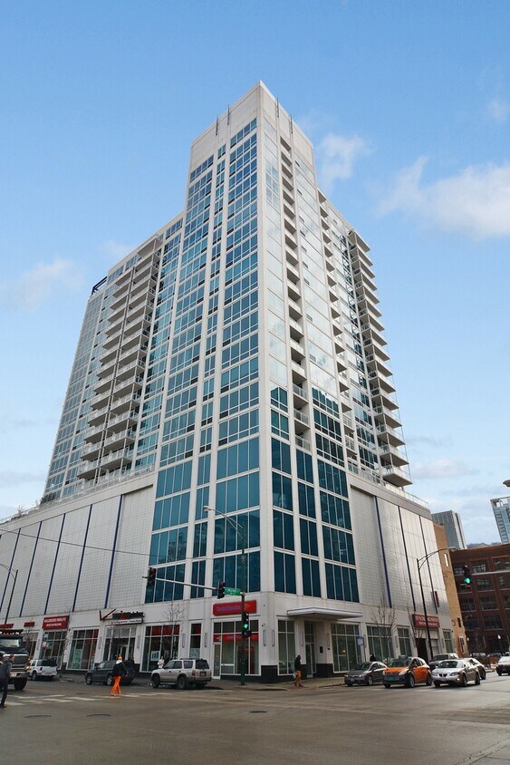 Foto principal - 757 N Orleans St