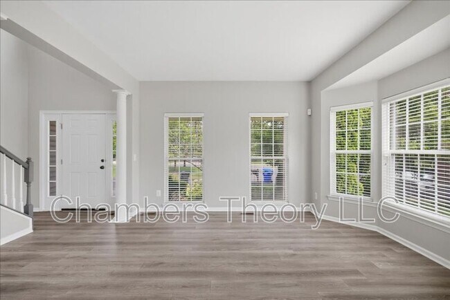 Foto del edificio - 42211 Marcy Way
