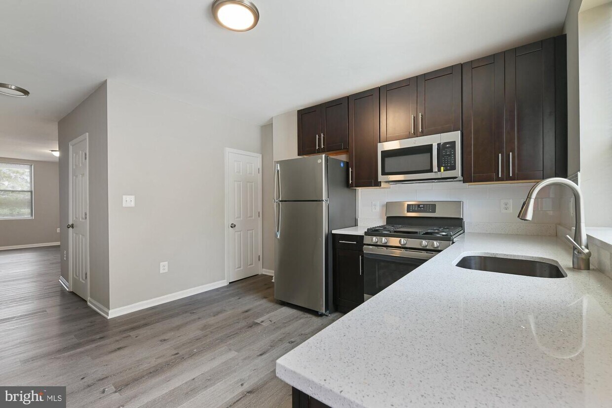 Foto principal - 4014 Pennington Ave