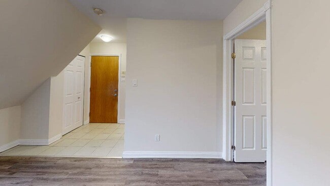 Interior Photo - 47 & 49 Somerset